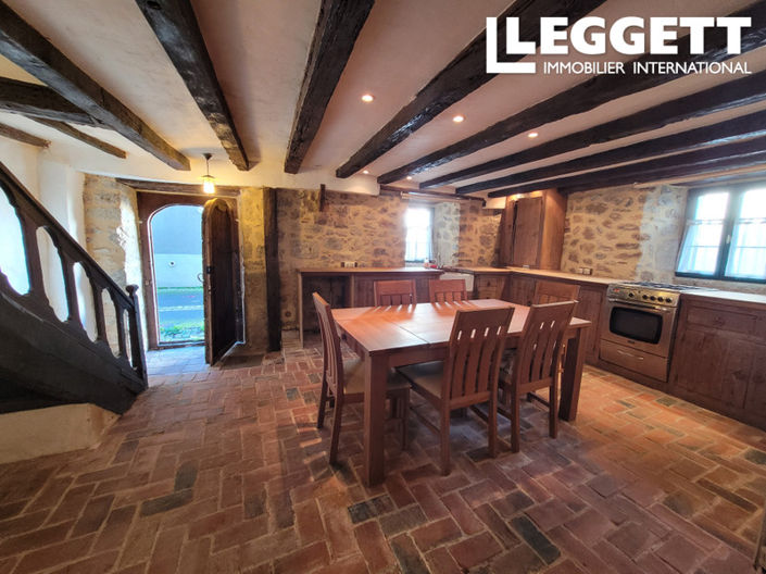 Image No.1-3 Bed House for sale