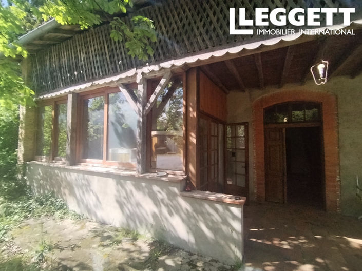 Image No.6-5 Bed House for sale