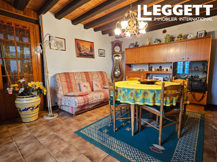 Image No.5-3 Bed House for sale