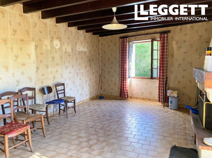 Image No.10-1 Bed House for sale