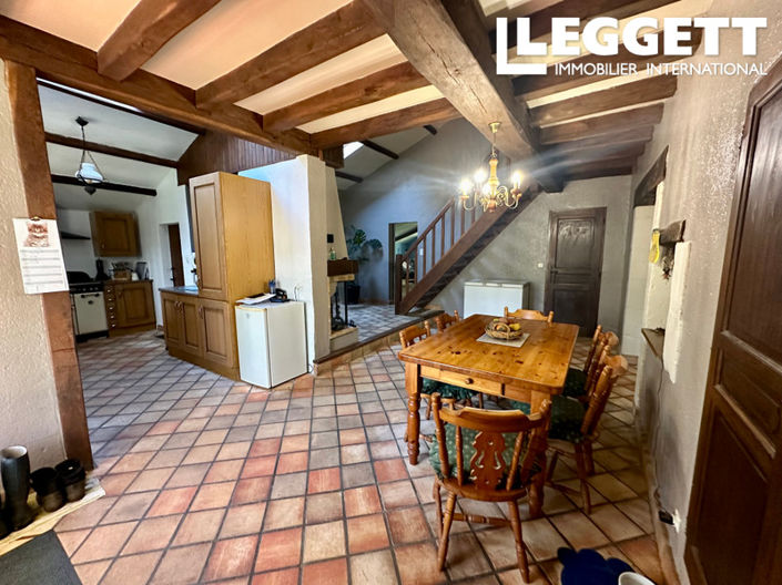 Image No.8-4 Bed House for sale