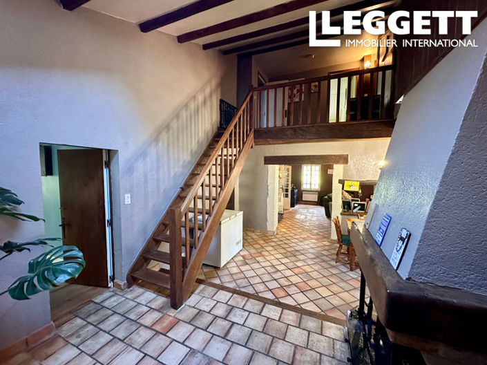 Image No.9-4 Bed House for sale