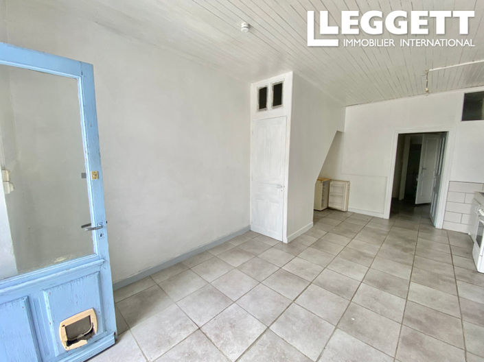 Image No.8-3 Bed House for sale