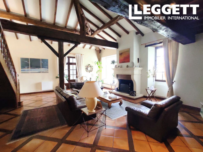 Image No.6-4 Bed House for sale