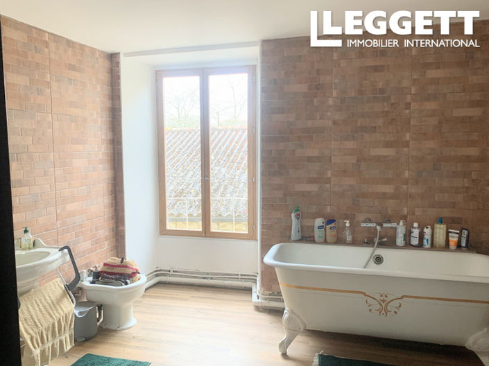 Image No.9-4 Bed House for sale