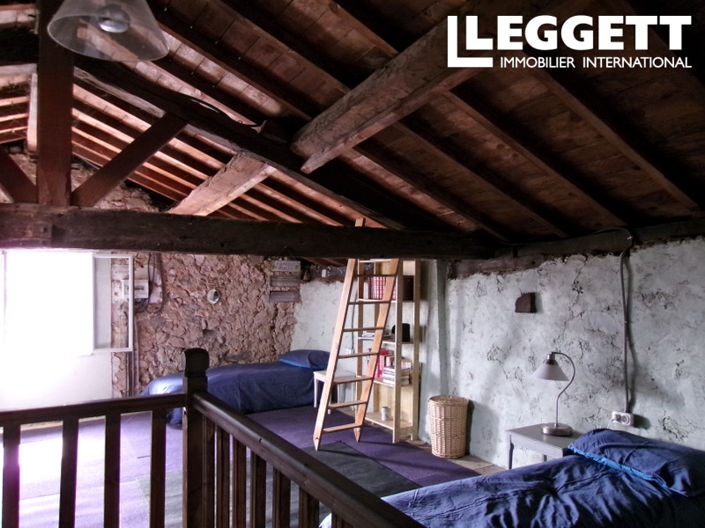 Image No.7-2 Bed House for sale