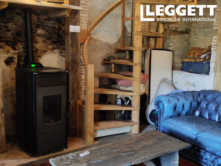 Image No.5-2 Bed Chateaux for sale