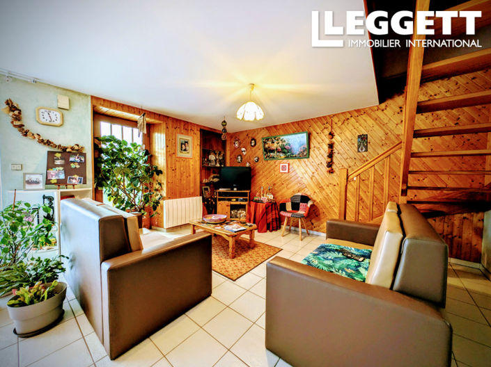 Image No.2-4 Bed House for sale