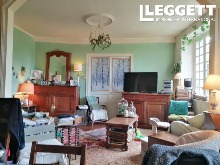 Image No.2-4 Bed House for sale