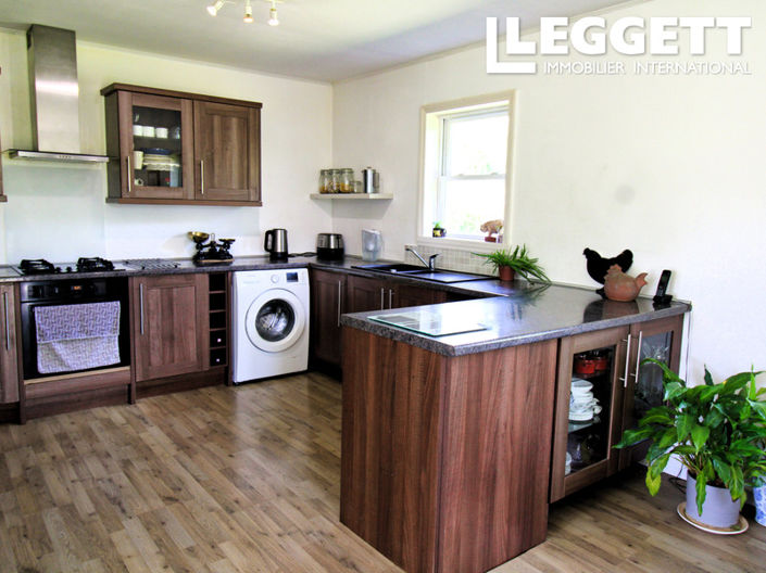 Image No.7-3 Bed House for sale