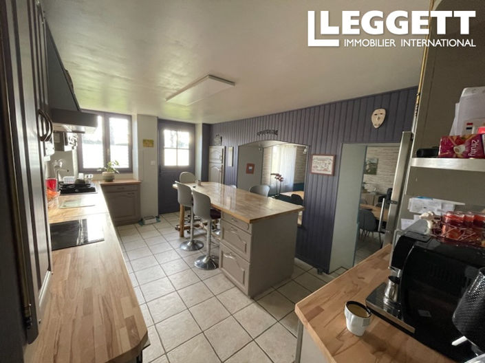 Image No.2-3 Bed House for sale