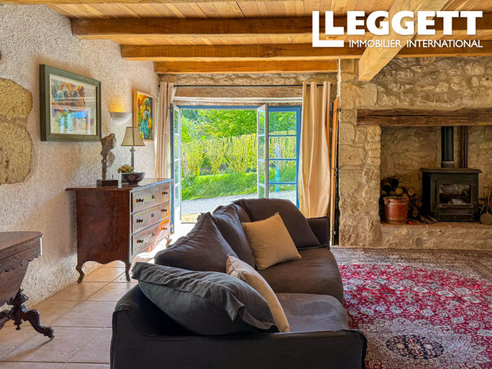 Image No.5-6 Bed House for sale