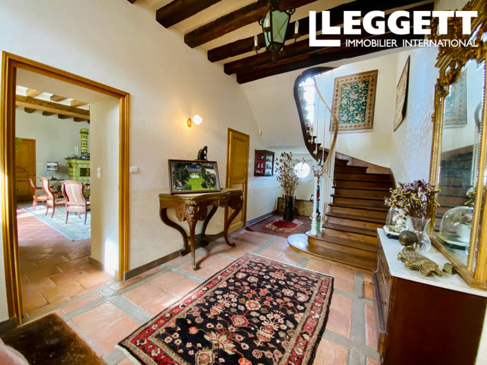 Image No.3-8 Bed House for sale