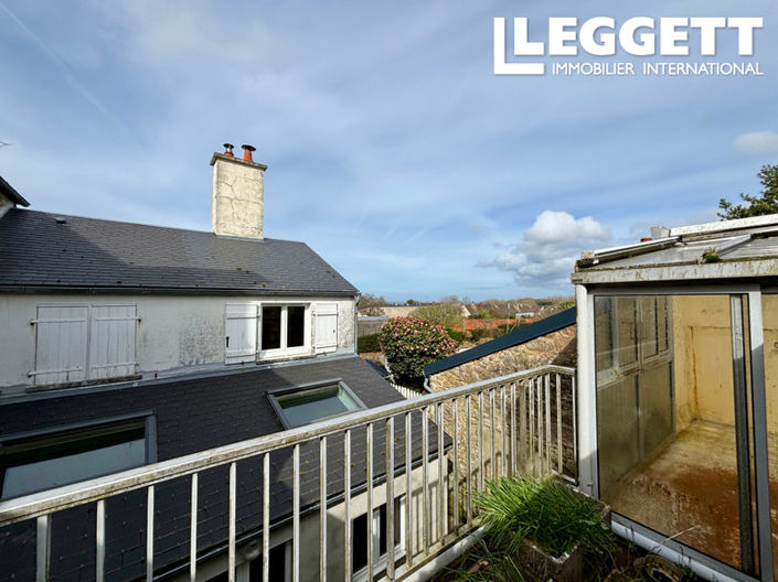 Image No.8-2 Bed House for sale