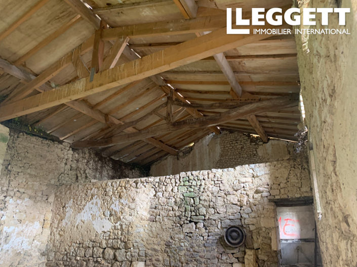 Image No.3-Bar for sale