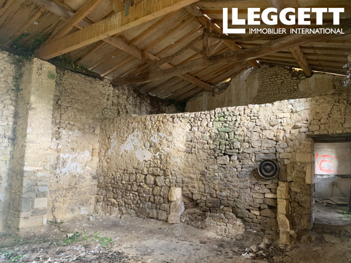 Image No.8-Bar for sale