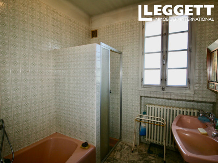 Image No.9-4 Bed House for sale