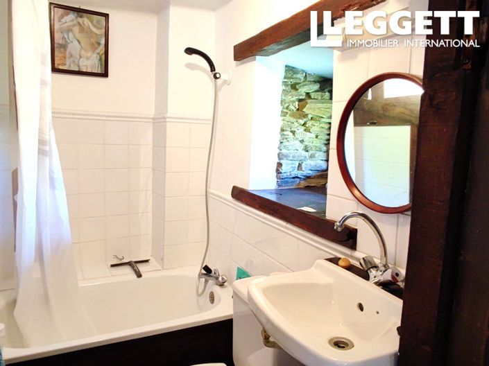 Image No.10-4 Bed House for sale