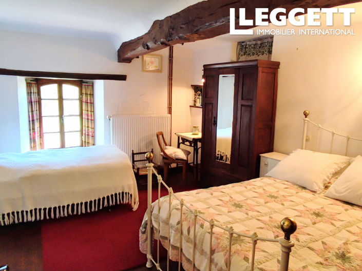 Image No.5-4 Bed House for sale