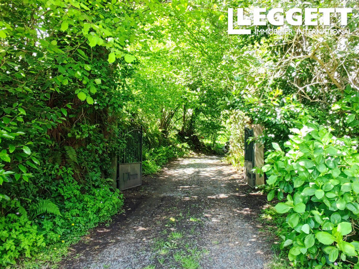 Image No.7-4 Bed House for sale