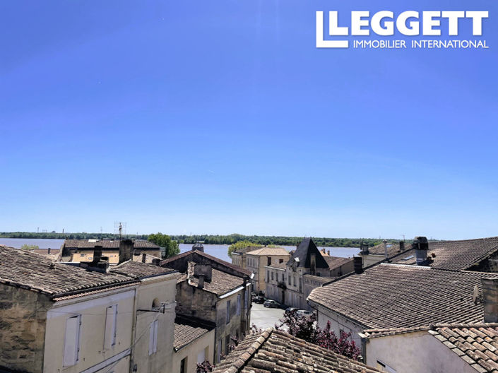 Image No.2-4 Bed House for sale