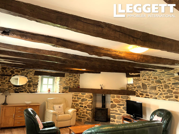 Image No.7-9 Bed House for sale