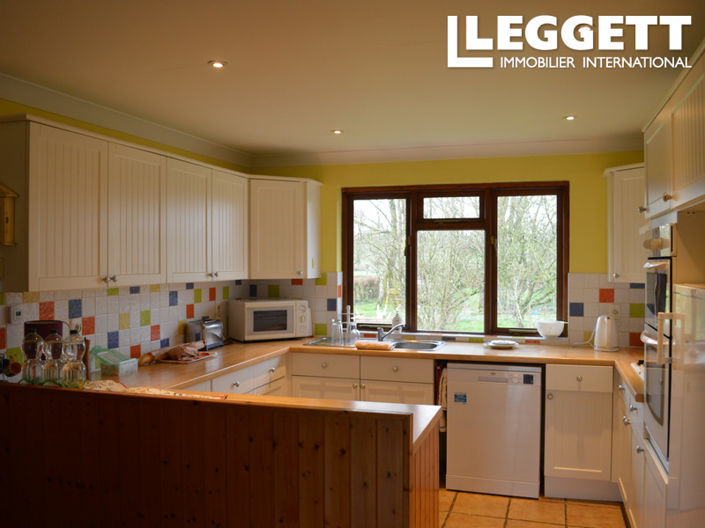 Image No.4-House for sale