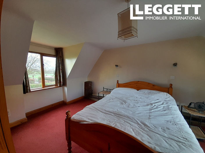 Image No.5-House for sale