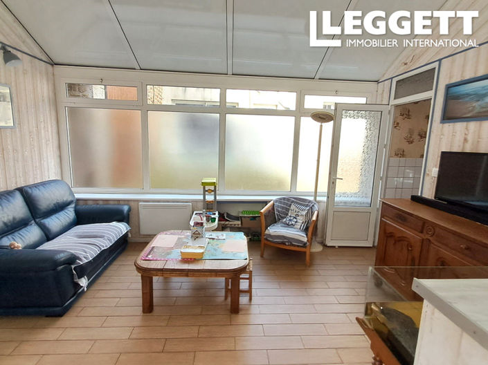 Image No.8-4 Bed House for sale