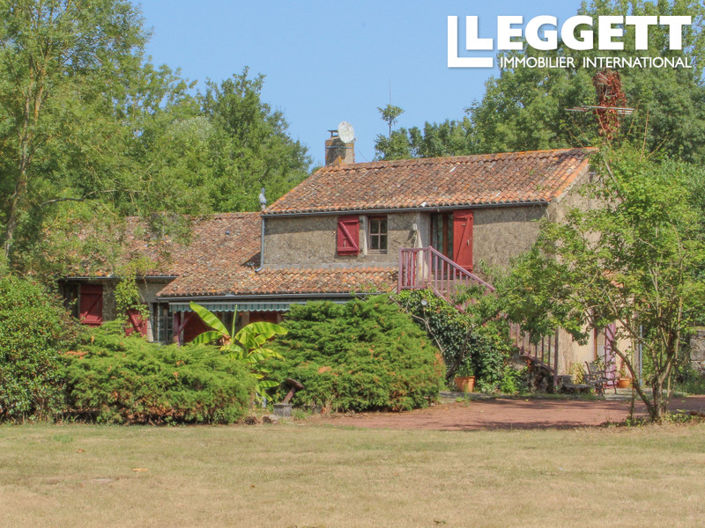 Image No.1-9 Bed House for sale