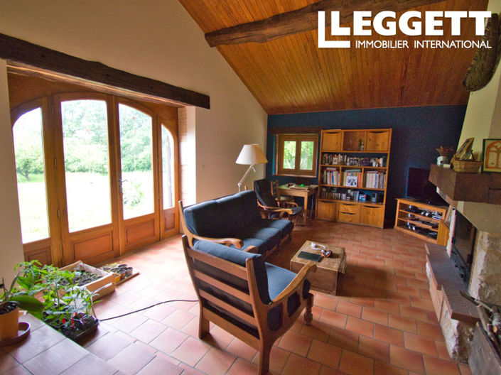 Image No.5-4 Bed House for sale