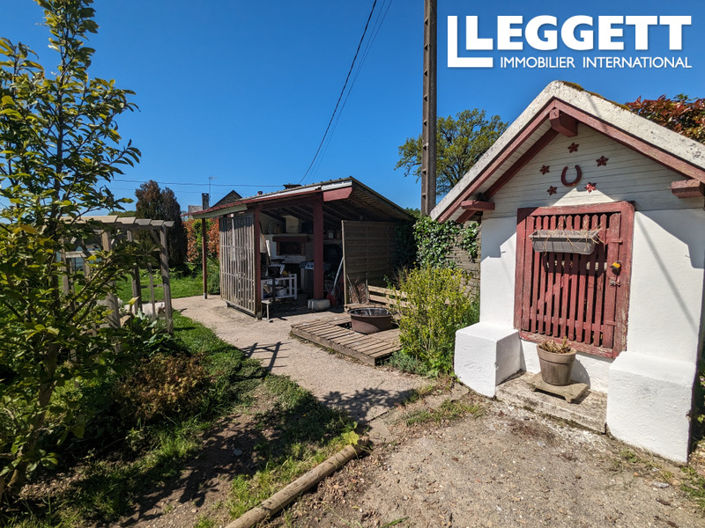 Image No.8-3 Bed House for sale