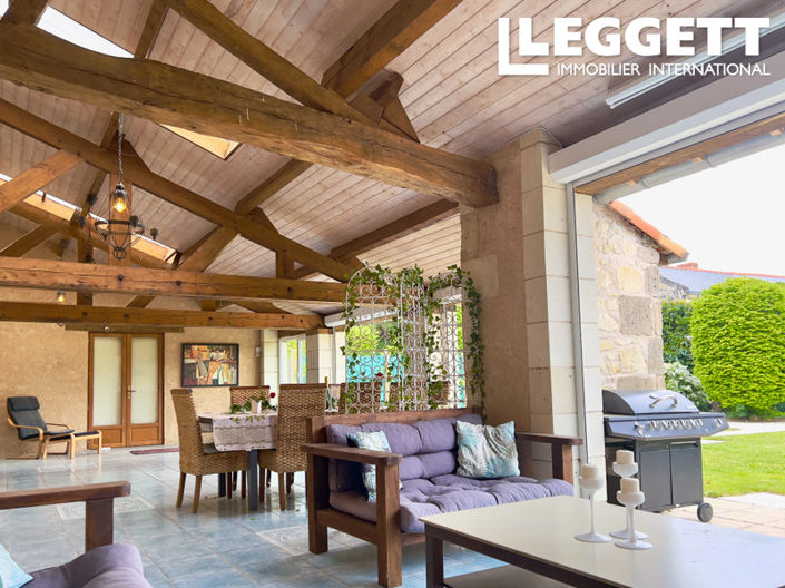 Image No.4-9 Bed Chateaux for sale