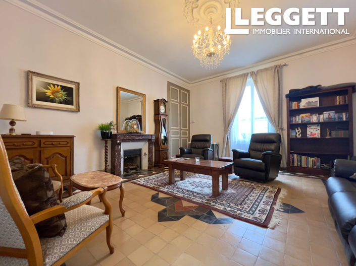 Image No.7-9 Bed Chateaux for sale