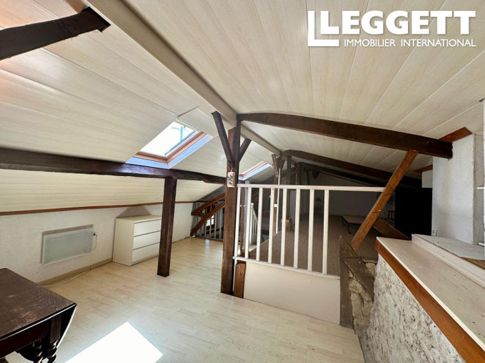 Image No.10-3 Bed House for sale