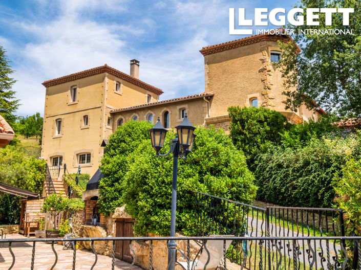 Image No.3-16 Bed Chateaux for sale