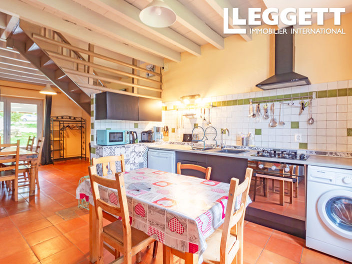 Image No.2-9 Bed House for sale