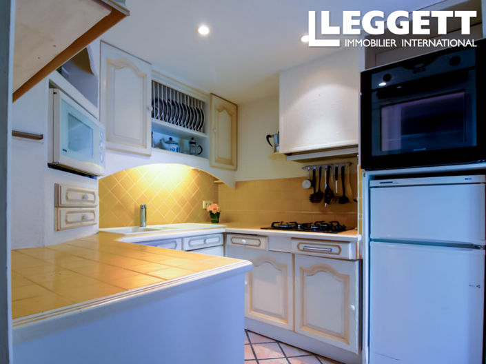 Image No.6-3 Bed House for sale