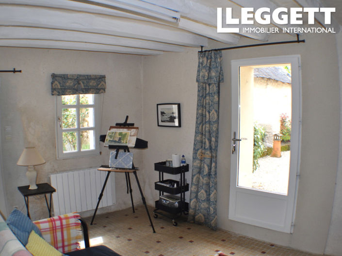 Image No.8-1 Bed House for sale