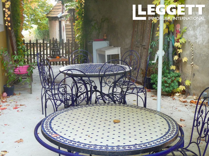 Image No.3-5 Bed Commercial for sale