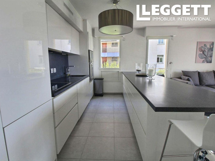 Image No.4-3 Bed Apartment for sale