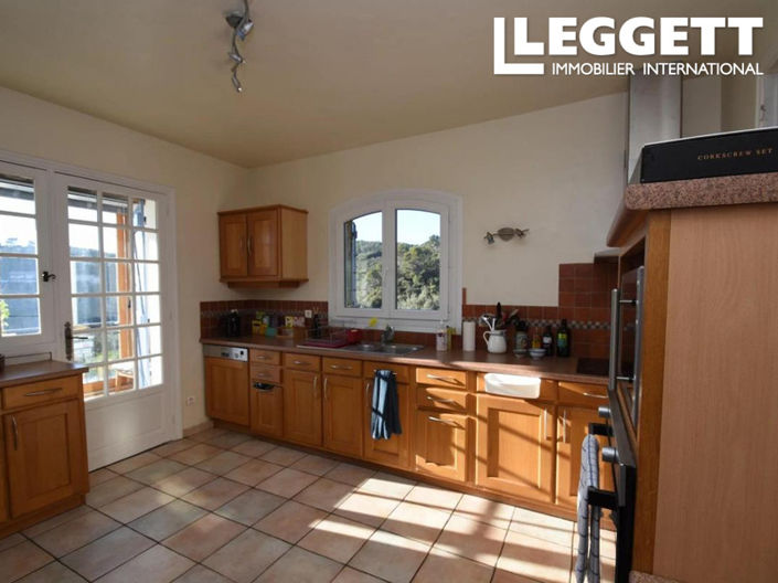 Image No.4-5 Bed House for sale