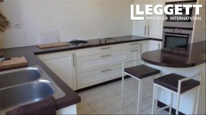 Image No.3-4 Bed House for sale