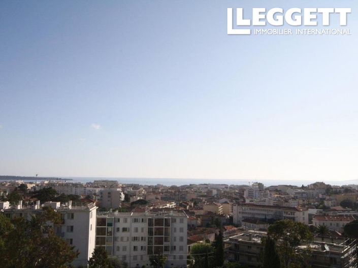 Image No.4-3 Bed Apartment for sale