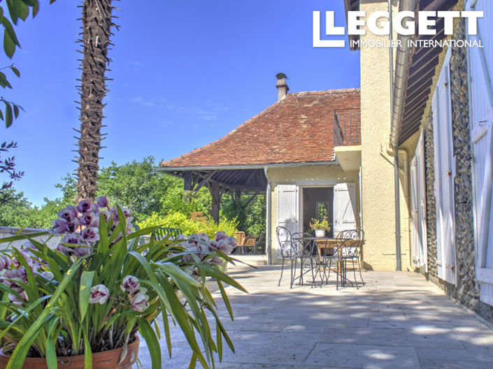 Image No.3-6 Bed House for sale