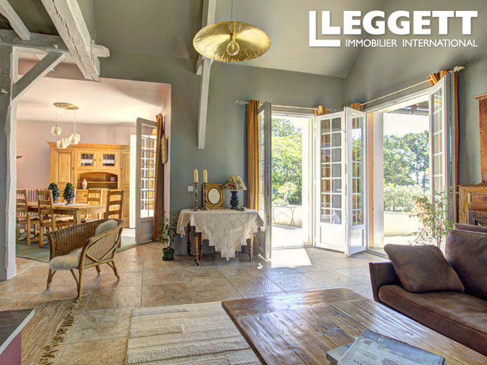 Image No.4-6 Bed House for sale