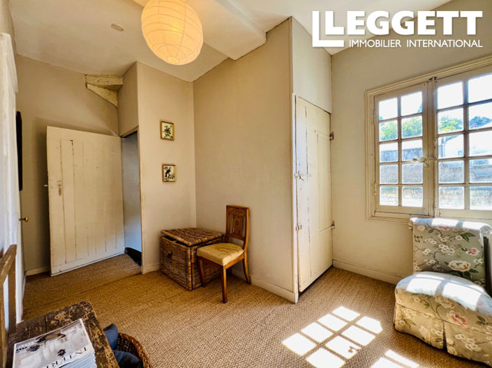 Image No.7-4 Bed House for sale