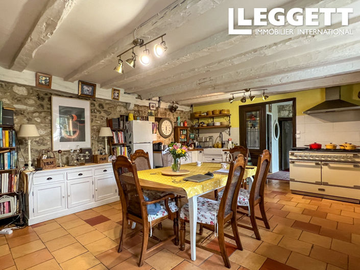 Image No.6-4 Bed House for sale