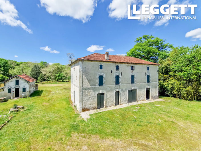 Image No.2-8 Bed House for sale