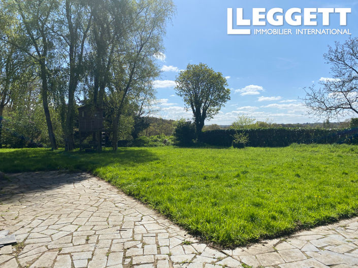 Image No.10-3 Bed House for sale